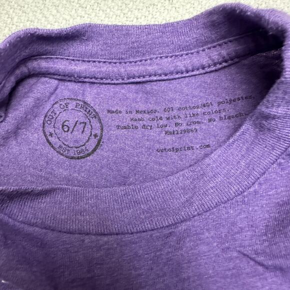 Out Of Print Charlie And The Chocolate Factory Tee - Picture 2 of 2